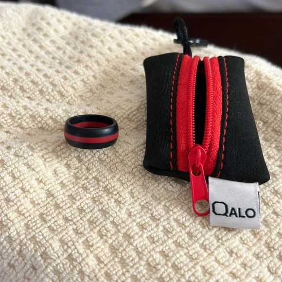 Qalo Accessories Qalo Womens Firefighters Thin Red Line